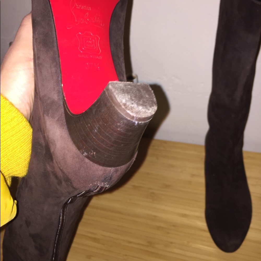 ❤️SOLD❤️Christian Louboutin Suede Zip up Boots - Picture 8 of 10